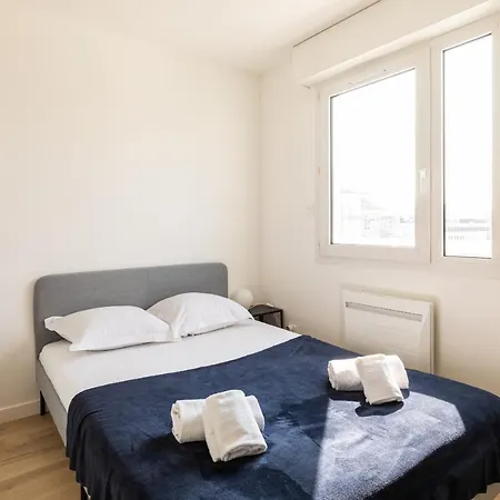 Dify Bollier - Quartier Gerland * Lione